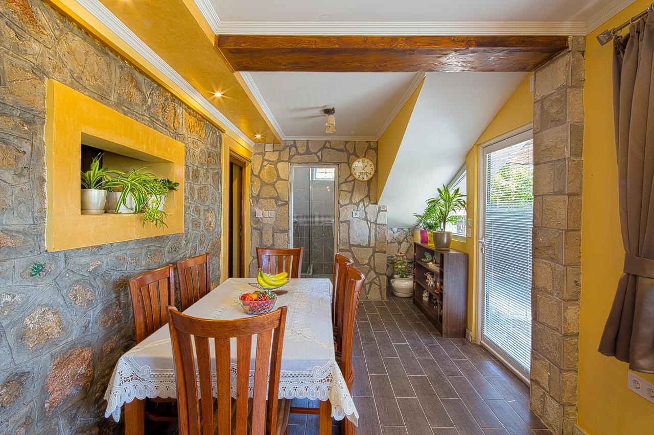 Apartman Kunjic Krimovica Exterior photo